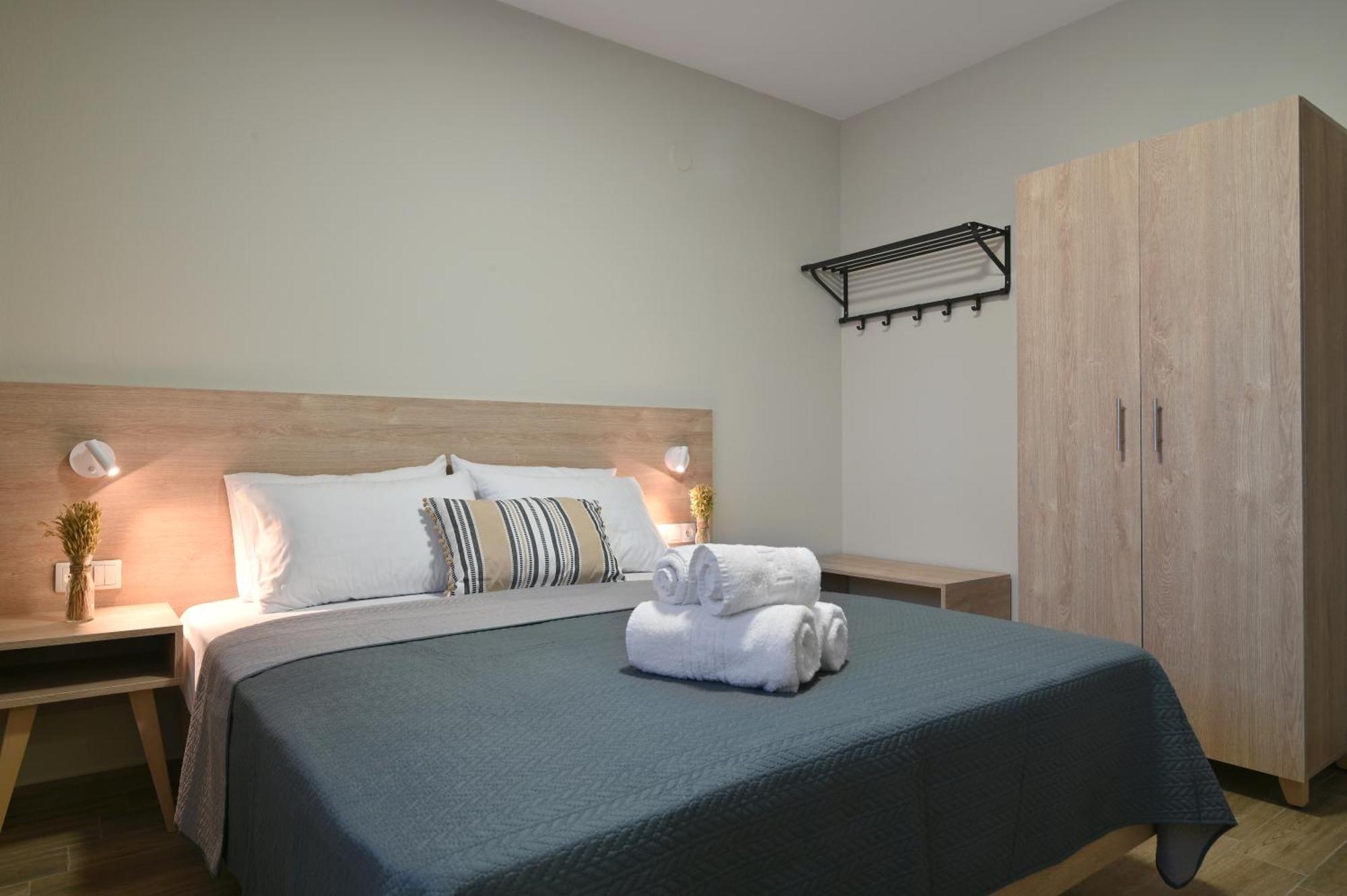Niel Holiday Apartments, Panel Hospitality Homes & Villas Leptokarya  Exterior foto